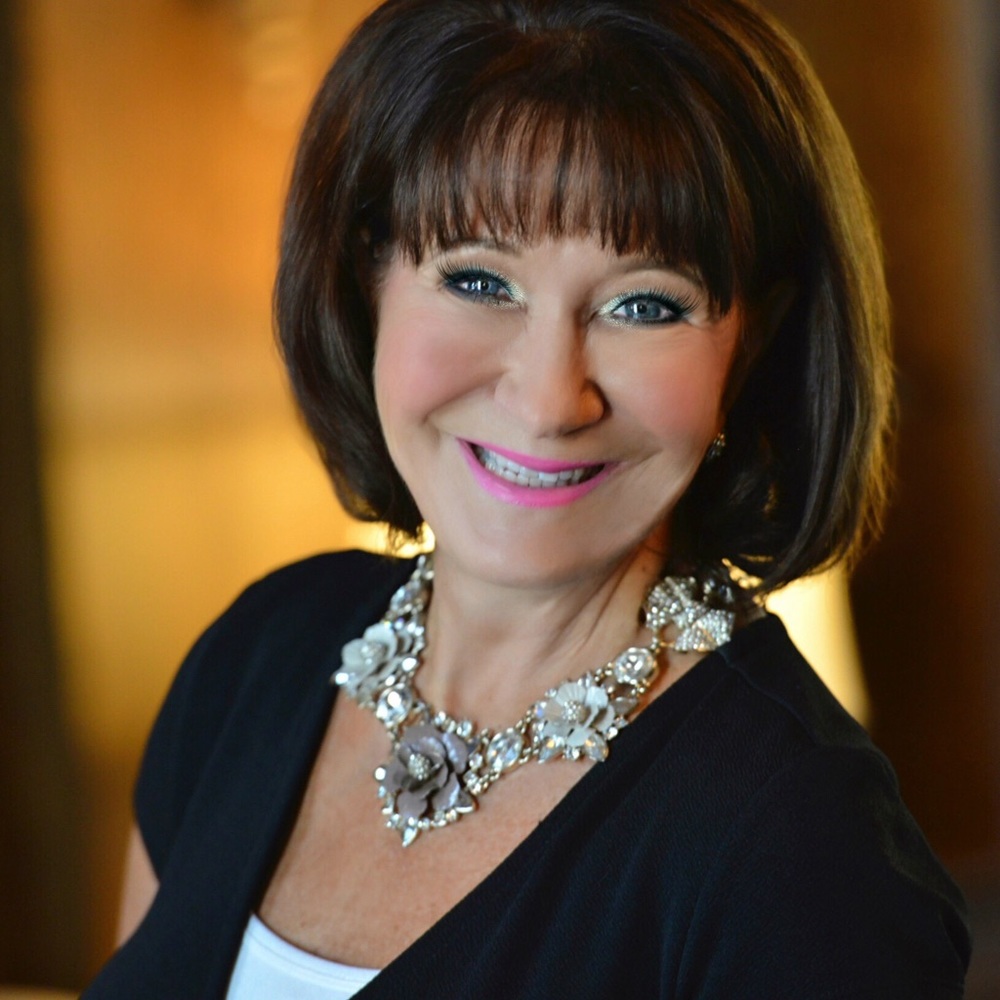 Meet your Posher, Jennifer